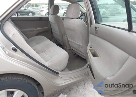 2003 Toyota Camry Le from USA, damaged, VIN 4T1BE32K53U709090